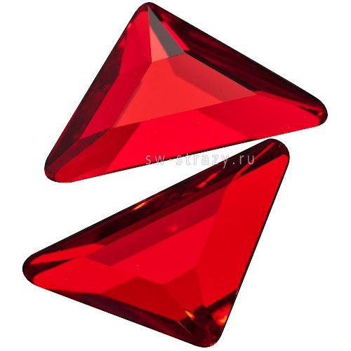 2740 8,3x8,3 mm Light Siam F