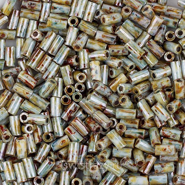 Бисер стеклярус 3 mm #Y182 HYBRID глянцевый зеленый