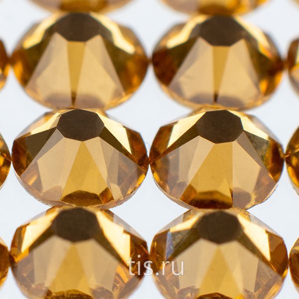 C88 ss16 Light Colorado Topaz K9 F